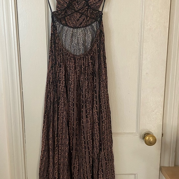 Forever21 Maxi Dress - Picture 5 of 9